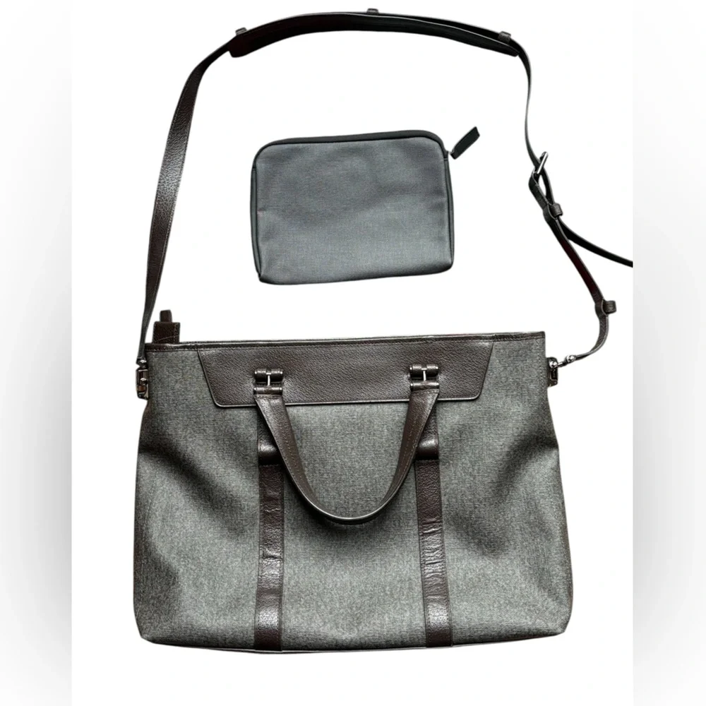 Tumi like new